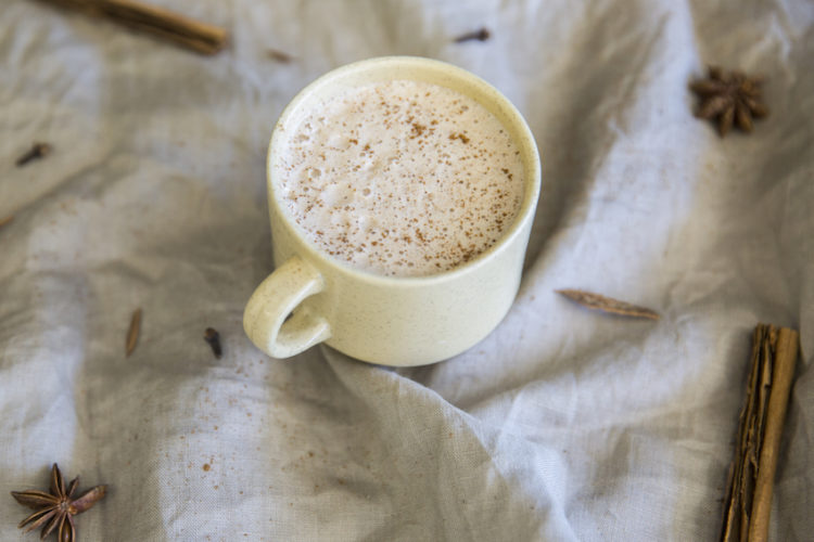 homemade-coconut-chai-latte
