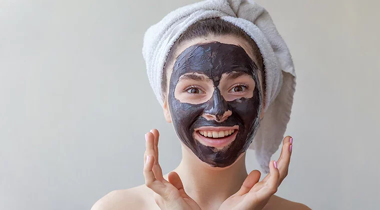 activated charcoal mask FI